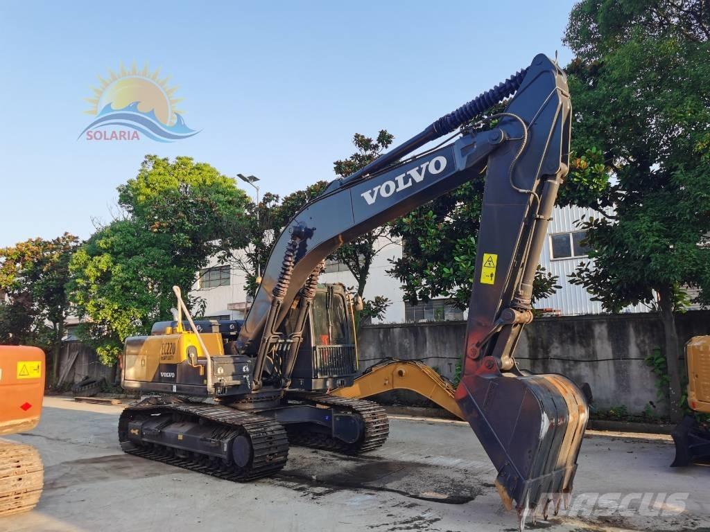 Volvo EC 220 大型油圧ショベル12t以上（パワーショベル・ユンボ）
