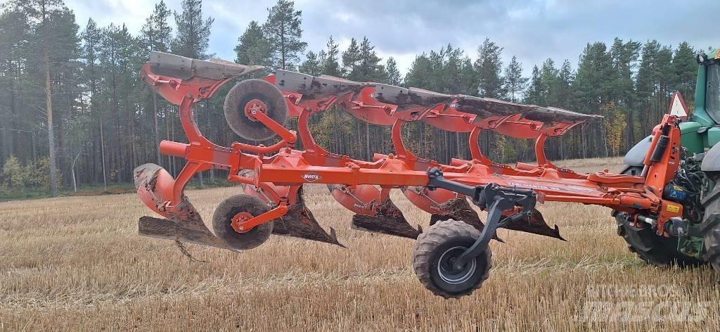 Kuhn Vari-Master 123 リバーシブルプラウ
