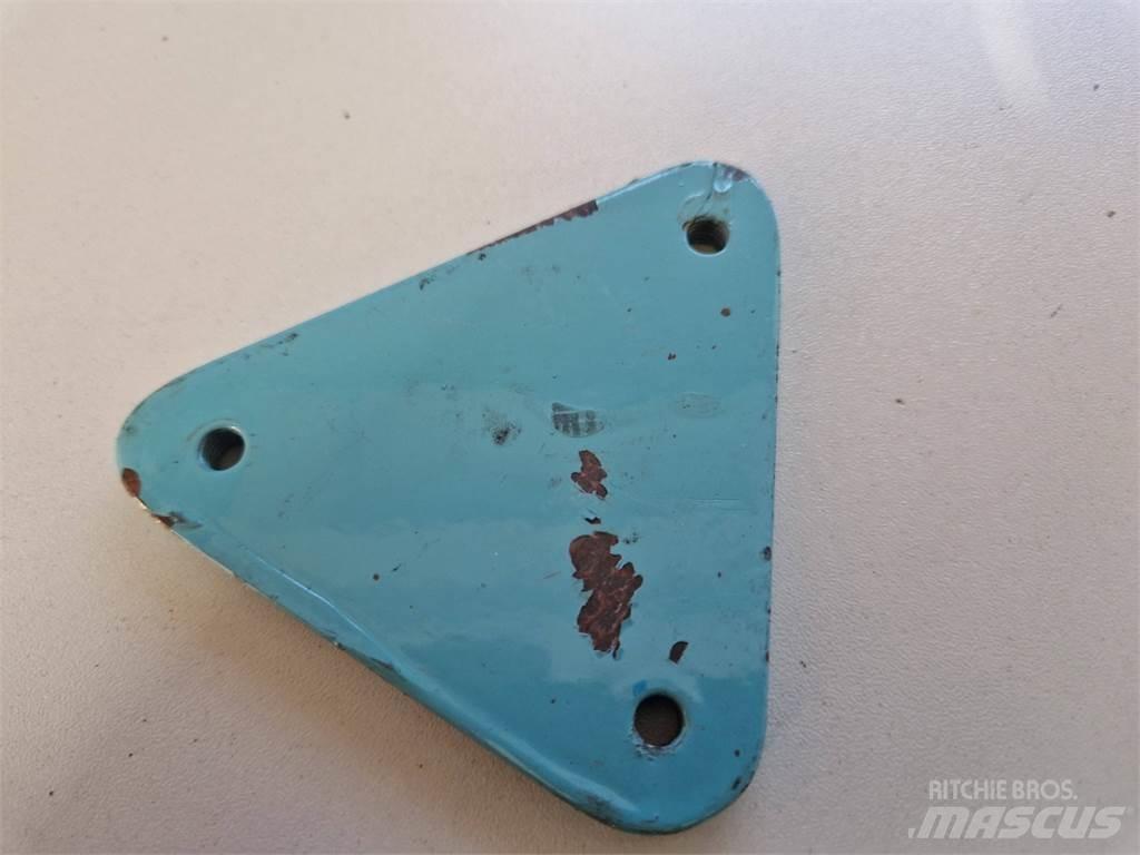 Rottne 082-0036 シャーシ及びサスペンション