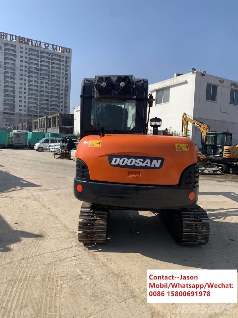 Doosan DH 60-7 ミニ油圧ショベル 7t以下（ミニユンボ・ミニディガー）