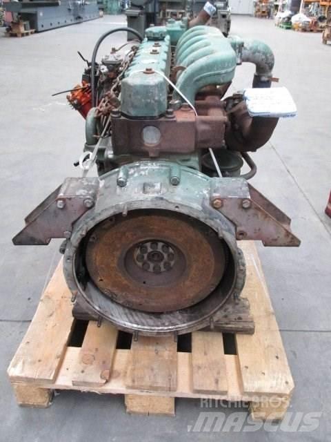 Volvo TD40A USED エンジン