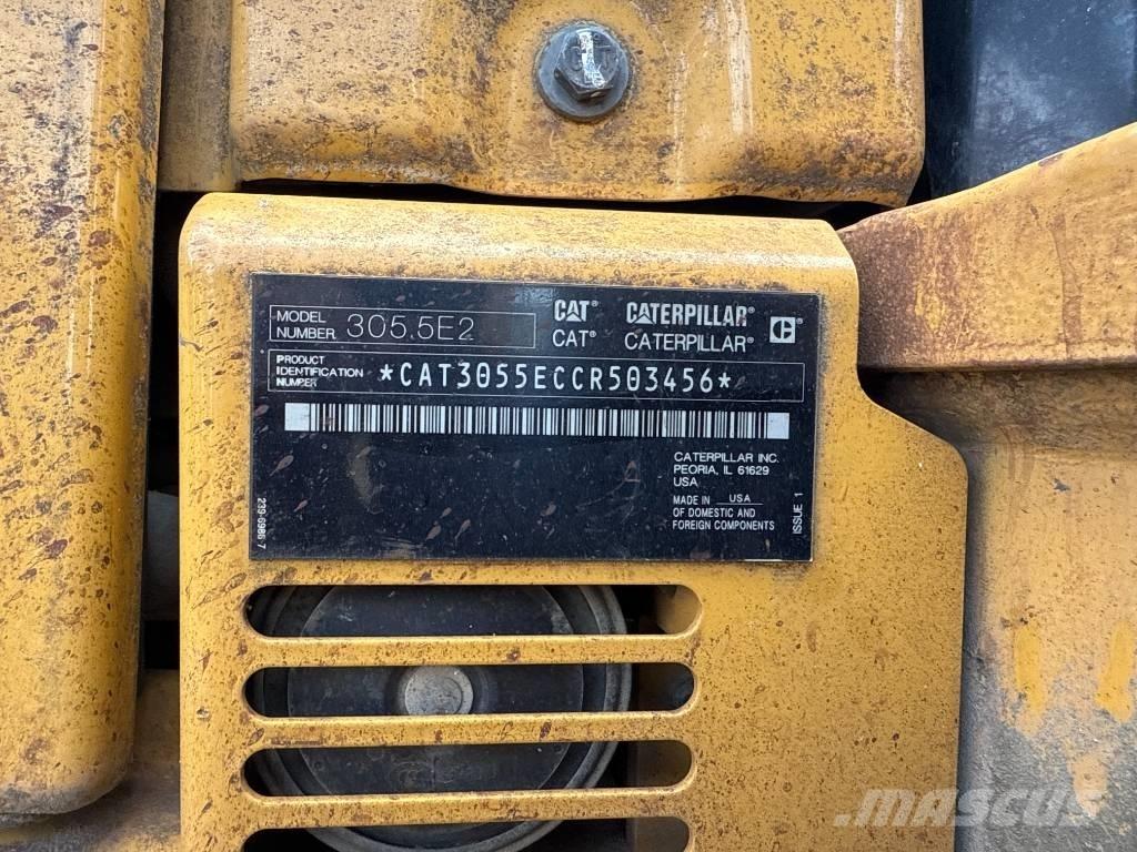 CAT 305.5 ミニ油圧ショベル 7t以下（ミニユンボ・ミニディガー）