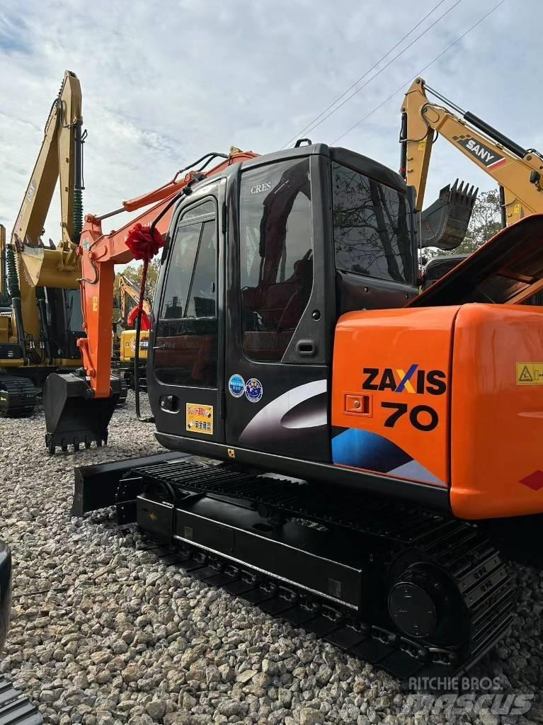 Hitachi 70 大型油圧ショベル12t以上（パワーショベル・ユンボ）