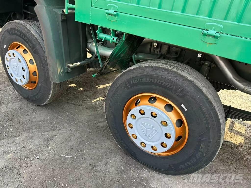 Sinotruk HOWO420hp 平ボディー