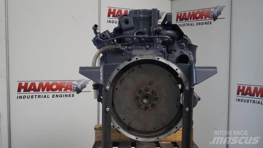 Cummins QSB6.7 エンジン