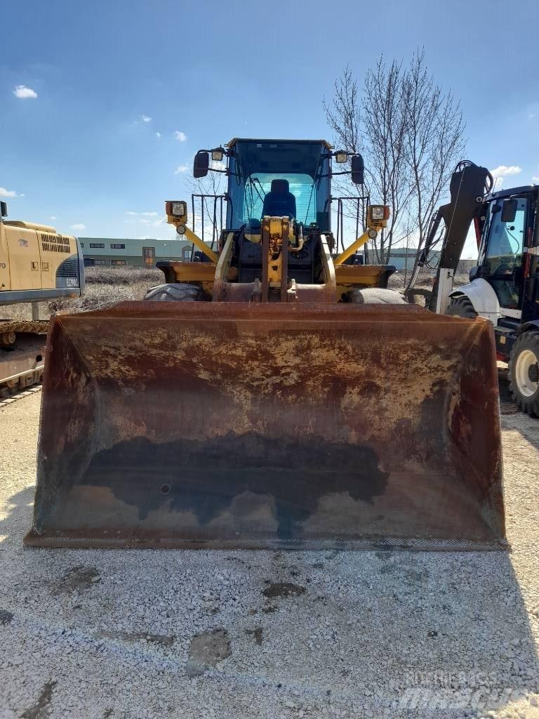 Komatsu WA 380-6 ホイールローダー・タイヤショベル