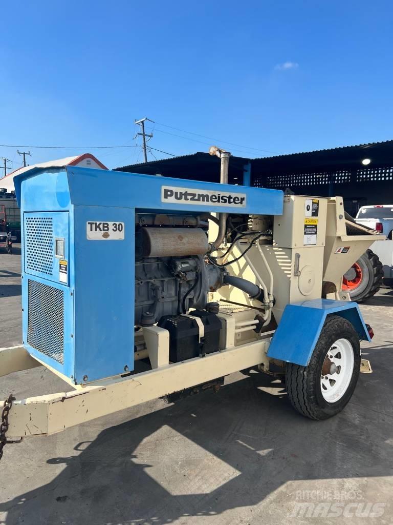 Putzmeister TKB30 コンクリートポンプ車
