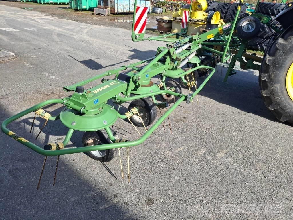 Krone KW 7.92/8 テッダー・テッダーレーキ