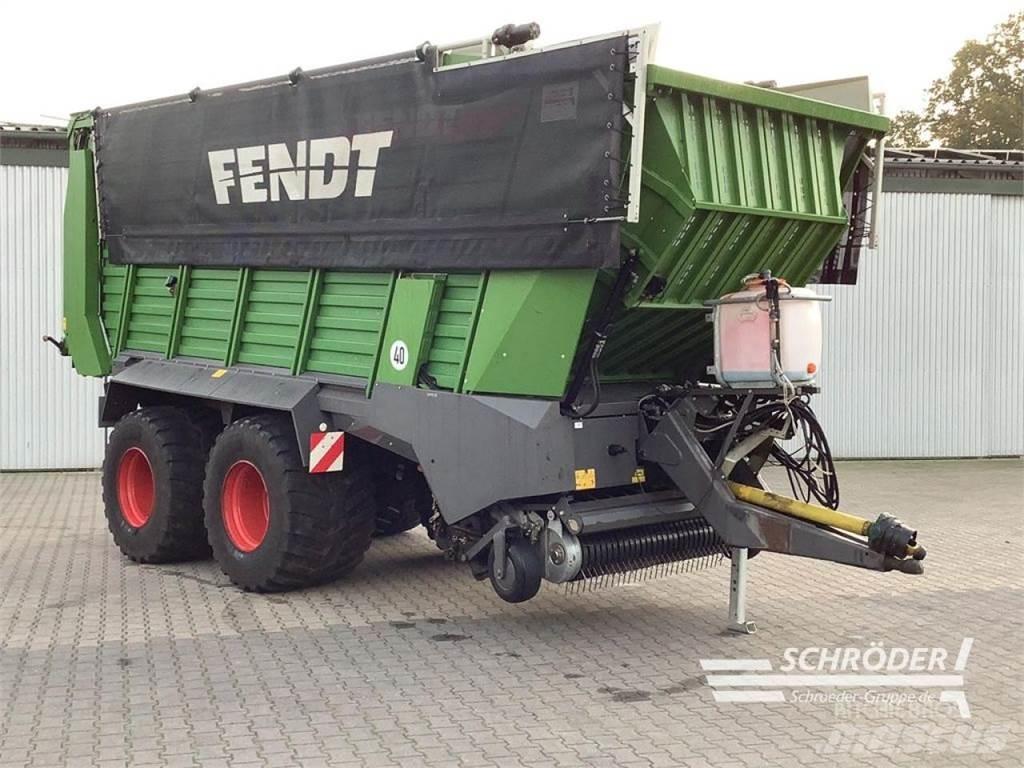 Fendt TIGO 60 PR セルフローディングトレーラー
