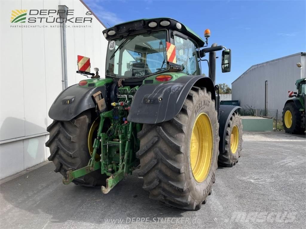John Deere 6175R トラクター
