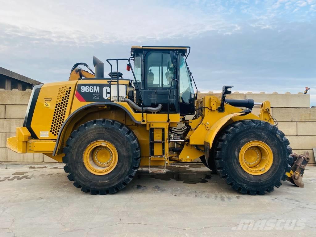 CAT 966 M ホイールローダー・タイヤショベル