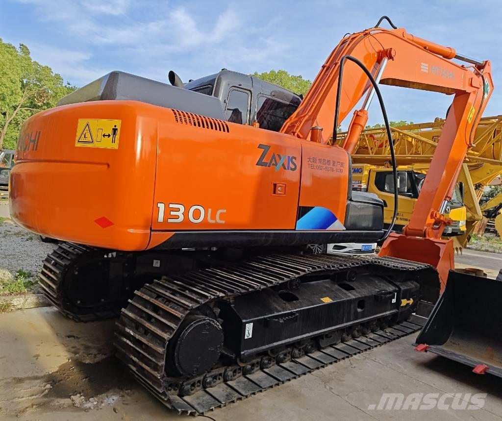 Hitachi ZX 130 LC 大型油圧ショベル12t以上（パワーショベル・ユンボ）