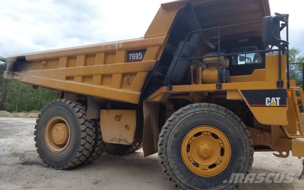 CAT 769 C リジットフレーム式ダンプトラック