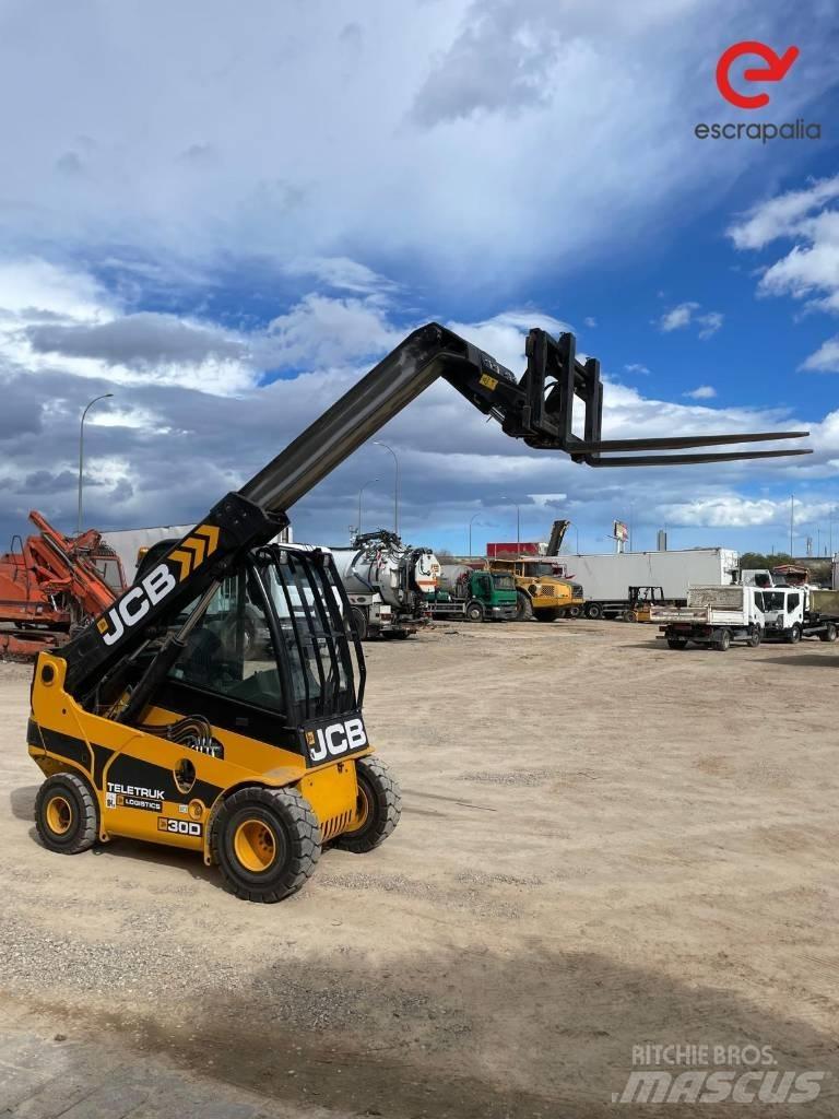 JCB TLT 30D2WD LOG テレスコーピックハンドラー