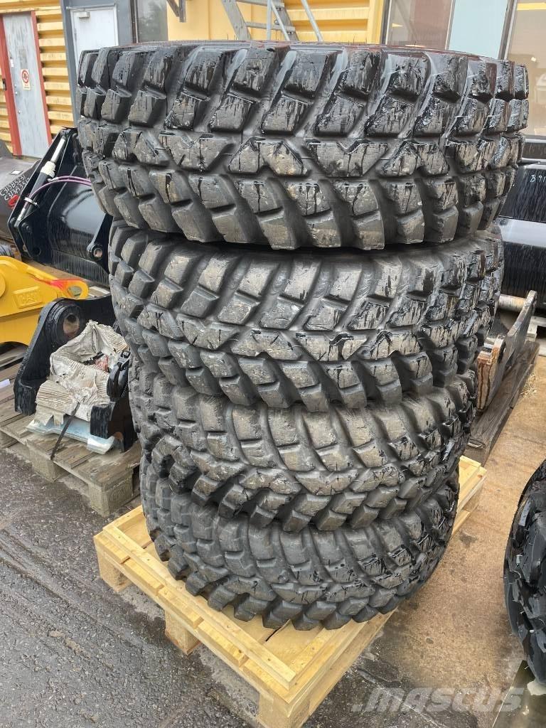 CAT 906 M ホイールローダー・タイヤショベル