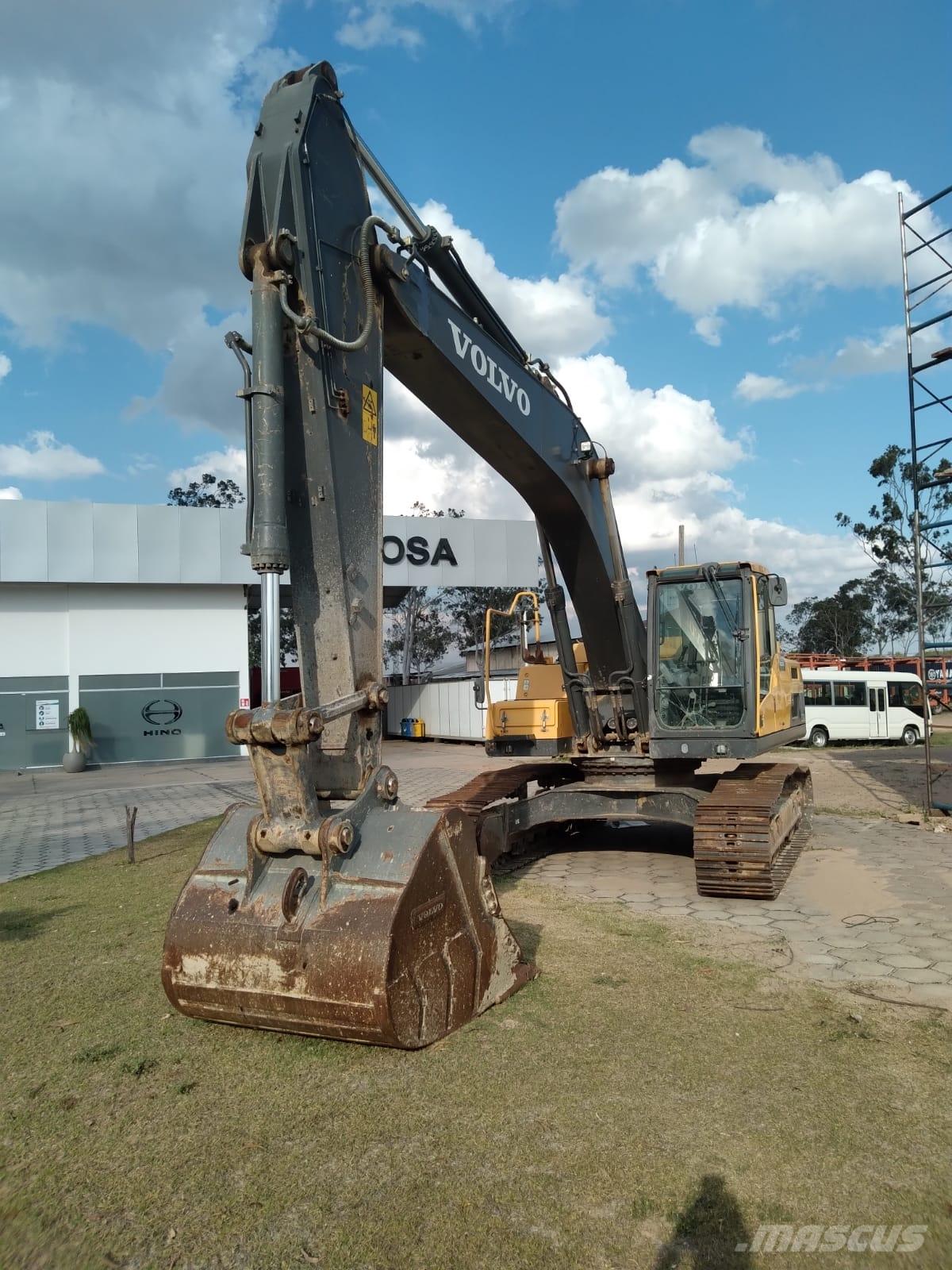 Volvo EC 250 D L 大型油圧ショベル12t以上（パワーショベル・ユンボ）
