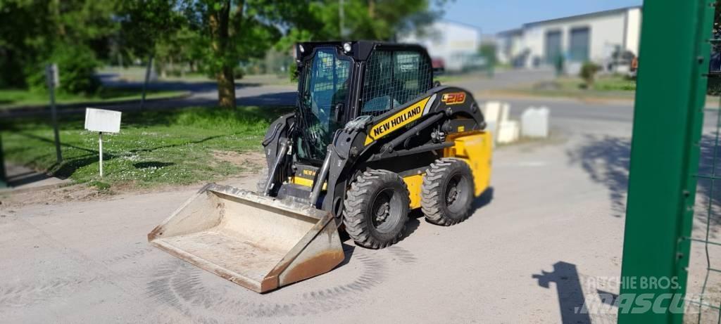 New Holland L218 スキッドステアローダー