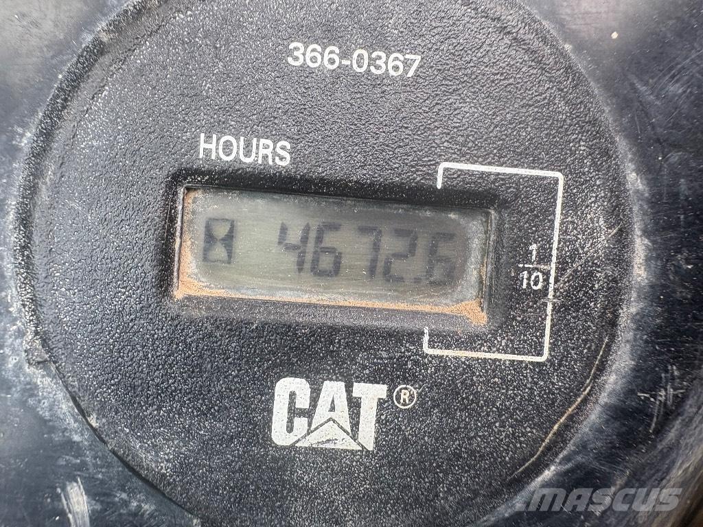 CAT 315 大型油圧ショベル12t以上（パワーショベル・ユンボ）