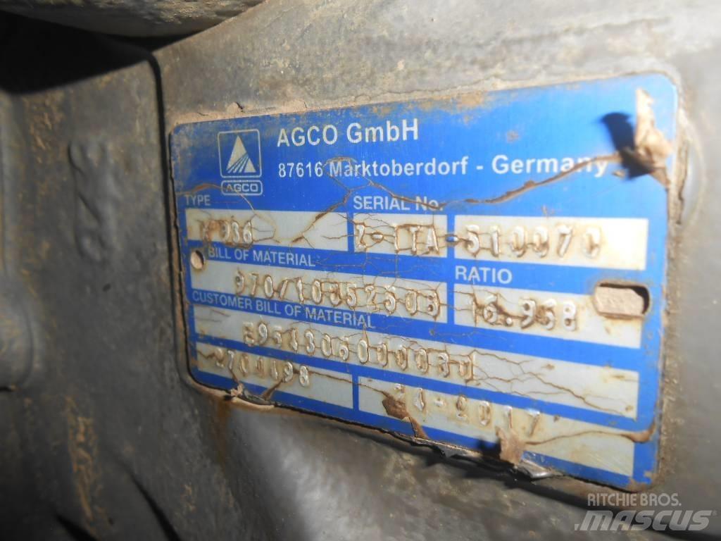 Fendt 936 Vario S4 トラクター