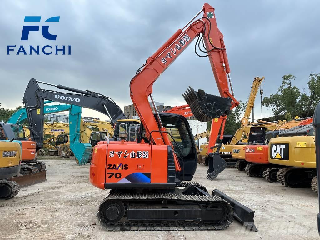 Hitachi ZX 70 中型油圧ショベル 7ｔ-12ｔ（ユンボ・パワーショベル・バックホー）