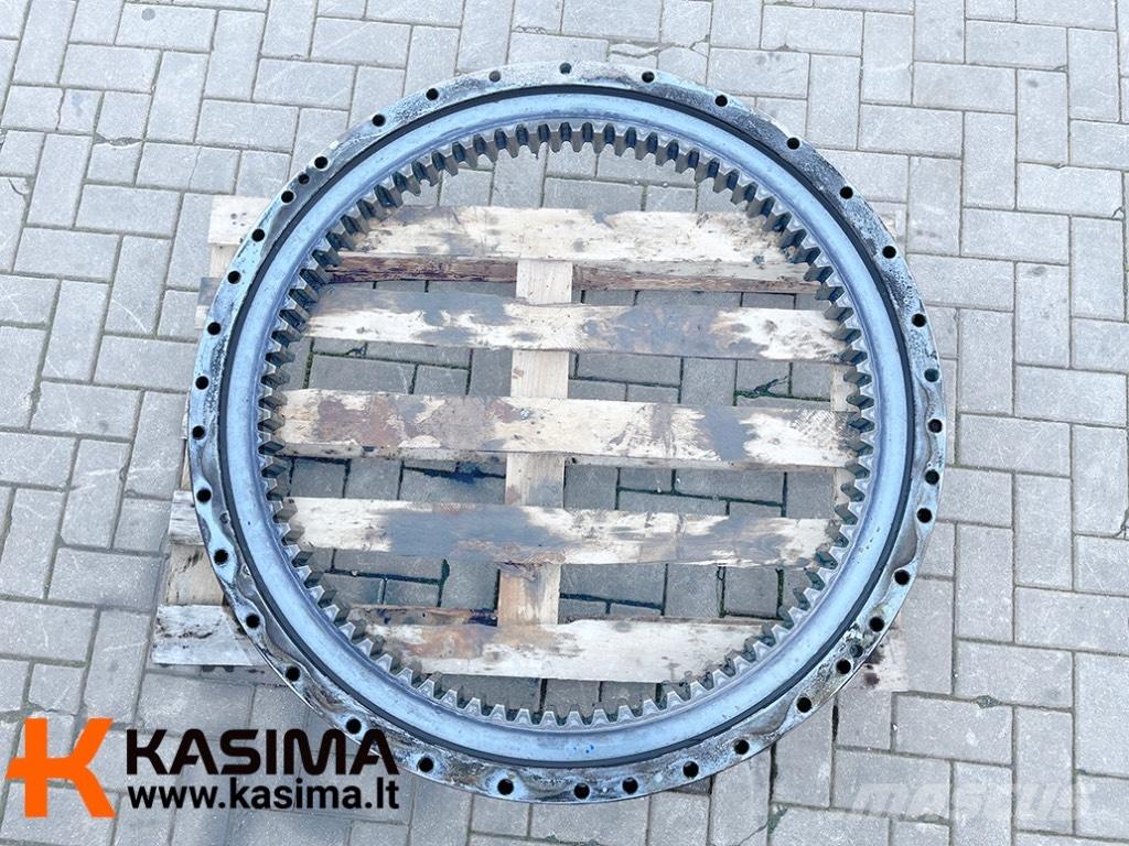 Doosan Slewing ring 無限軌道、クローラ、履帯