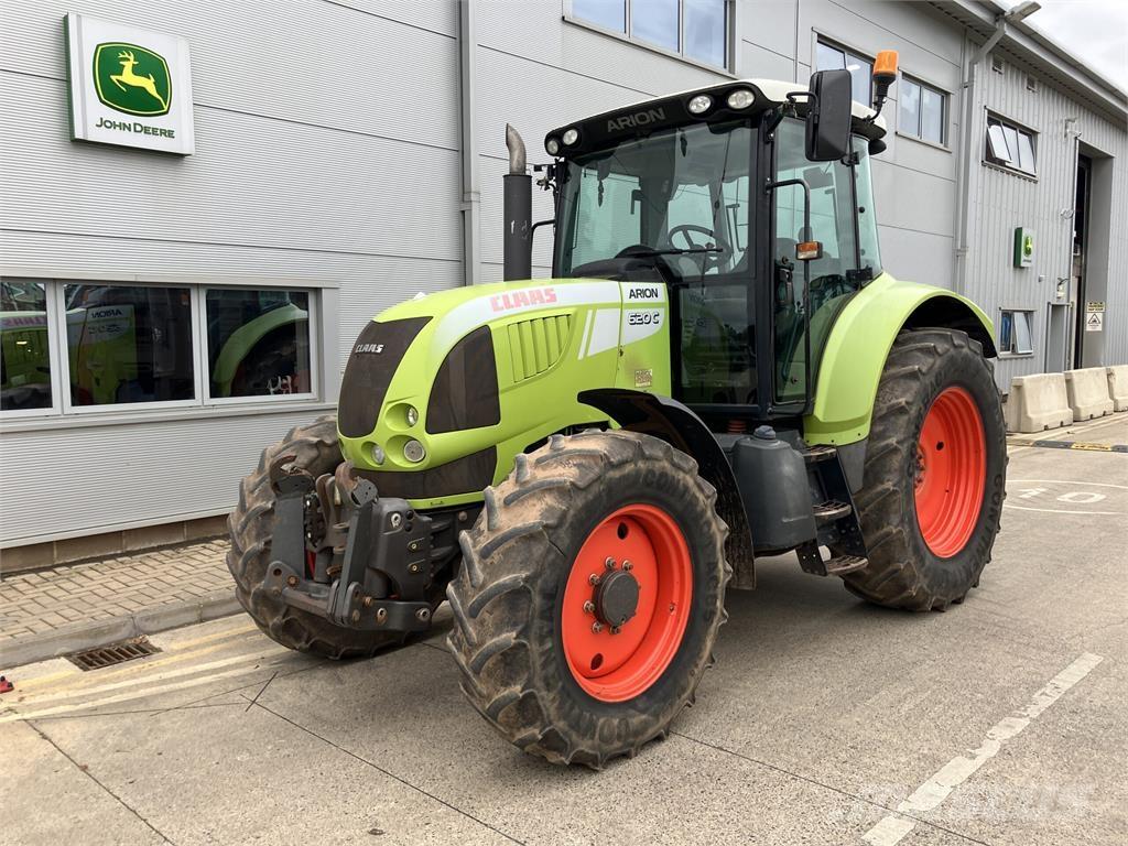 CLAAS Arion 620C トラクター