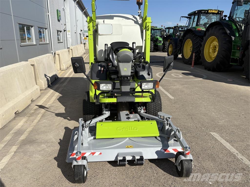 Grillo FD2200TS 乗用・自走モア/芝刈り機