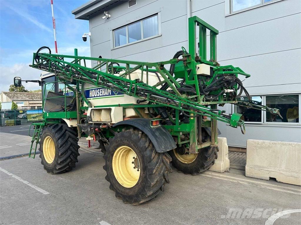 Househam AR3000 自走式噴霧器