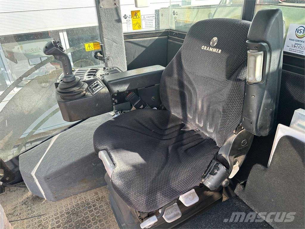 Househam AR3000 自走式噴霧器