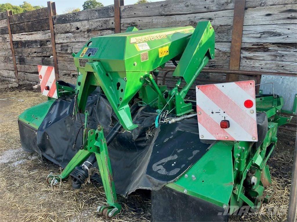 John Deere 131 その他飼料収穫設備