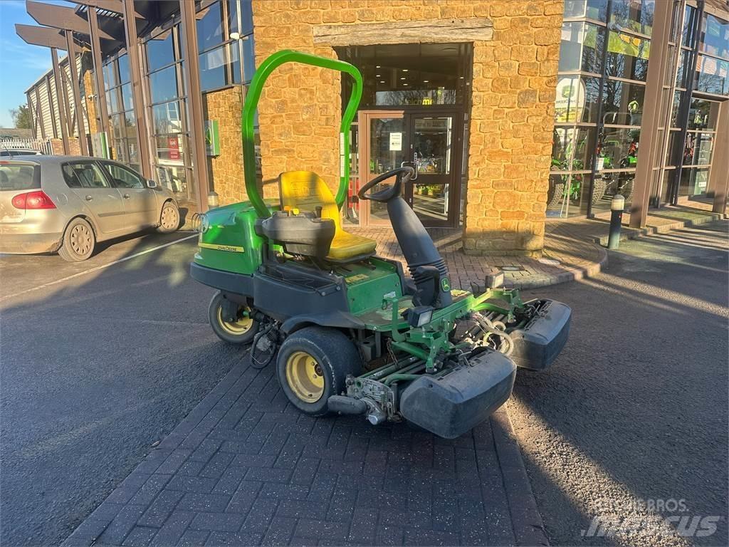 John Deere 2500EH 歩行型芝刈り機