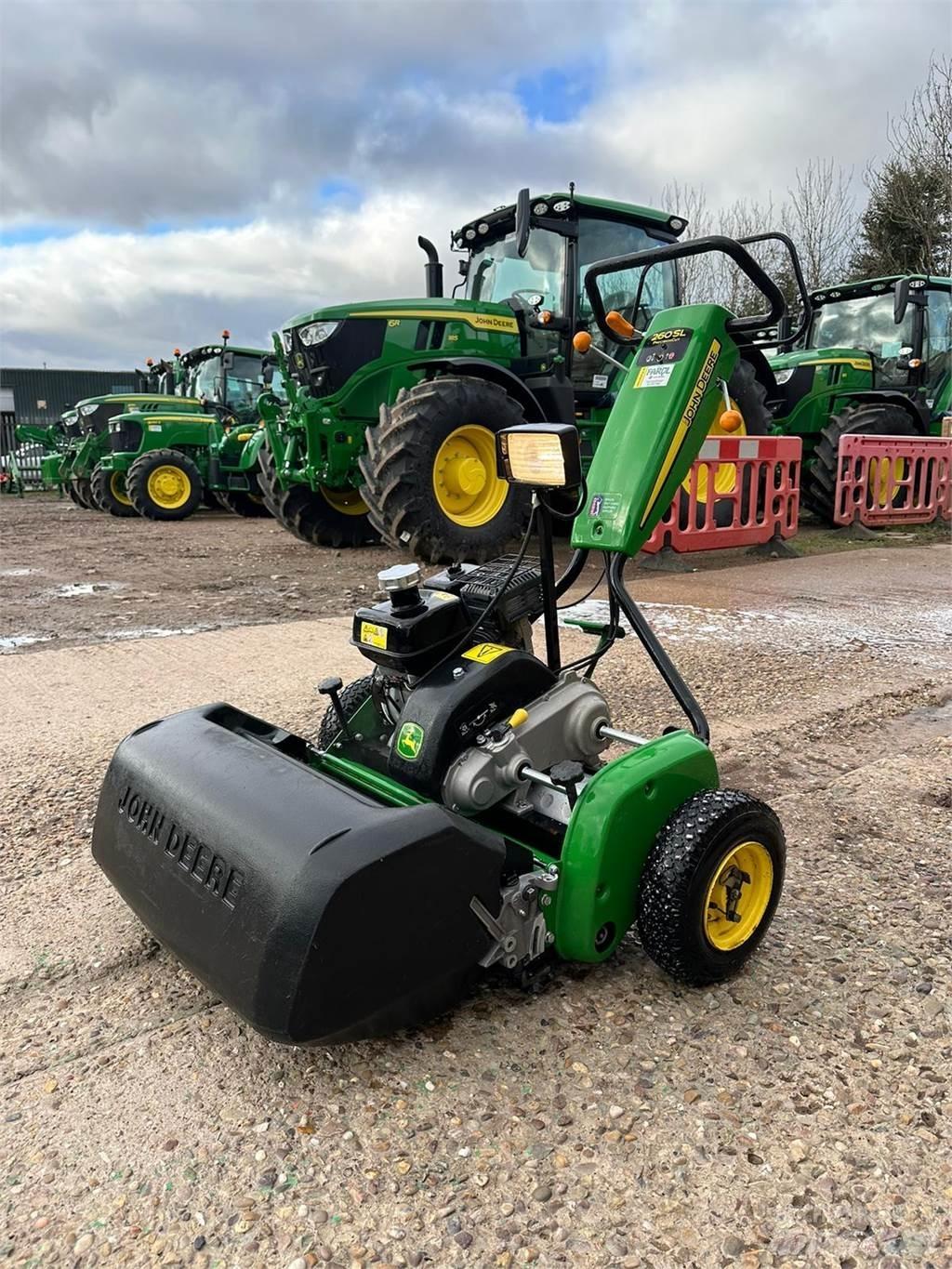 John Deere 260SL 歩行型芝刈り機