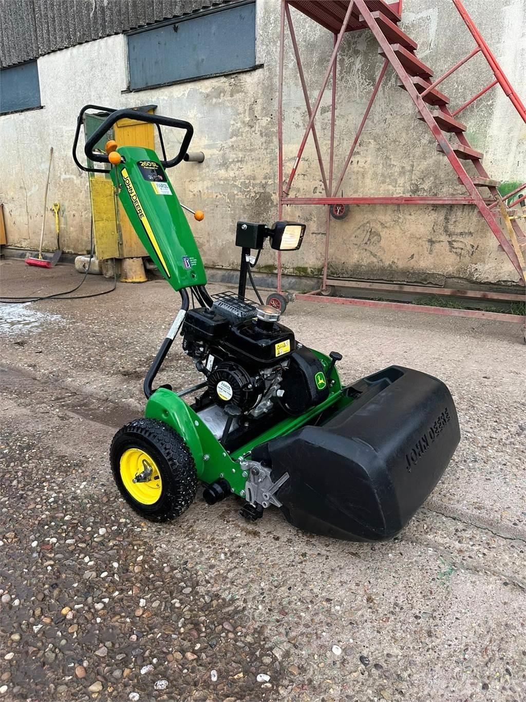 John Deere 260SL 歩行型芝刈り機