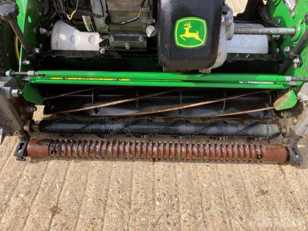 John Deere 260SL 歩行型芝刈り機
