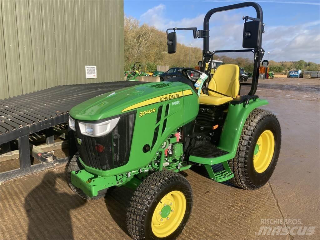 John Deere 3046R コンパクトトラクター