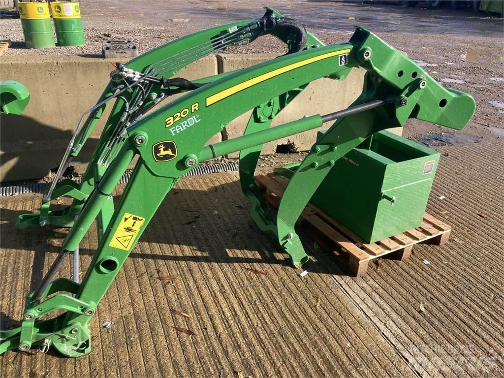 John Deere 320R コンパクトトラクター