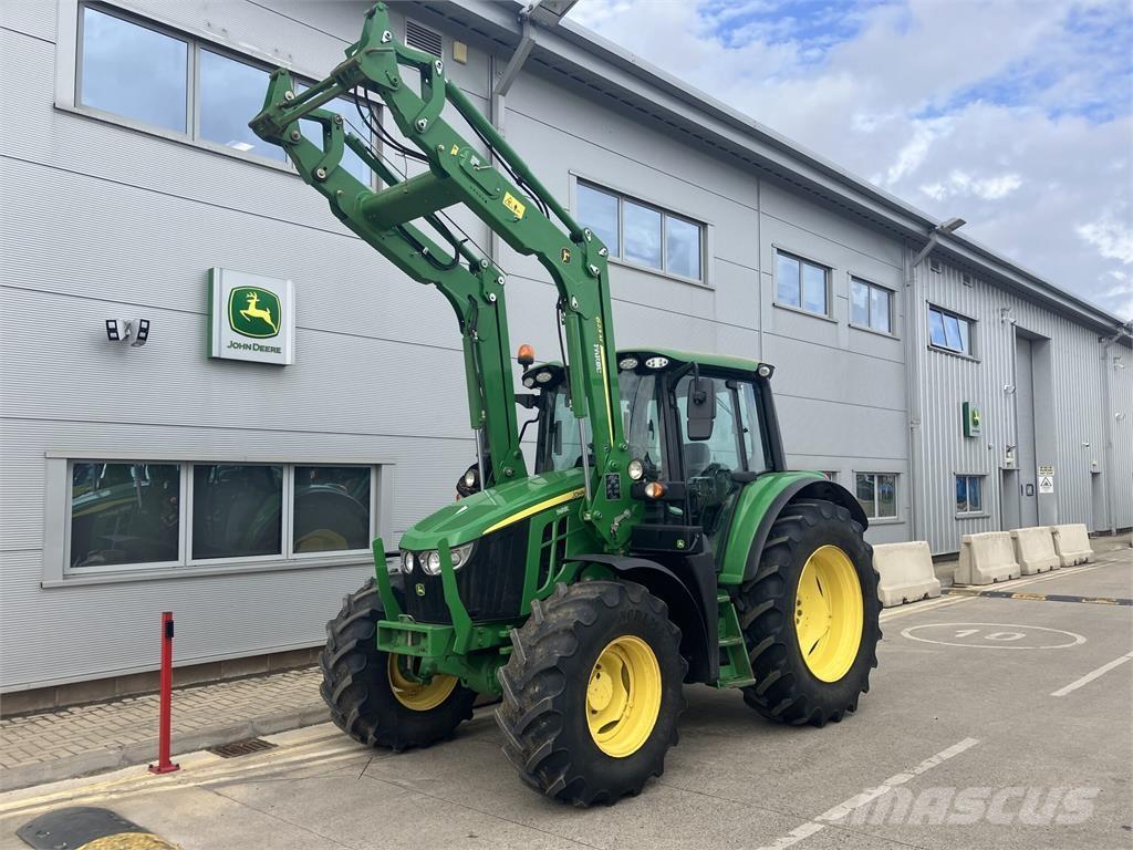 John Deere 6100M トラクター
