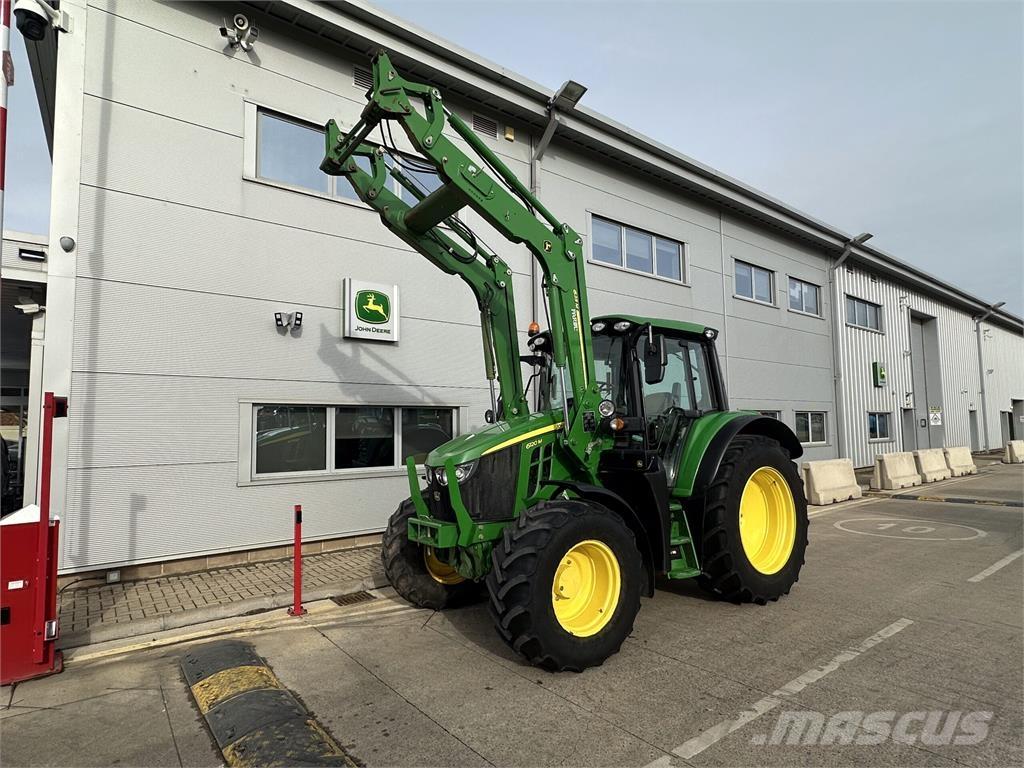 John Deere 6120M トラクター