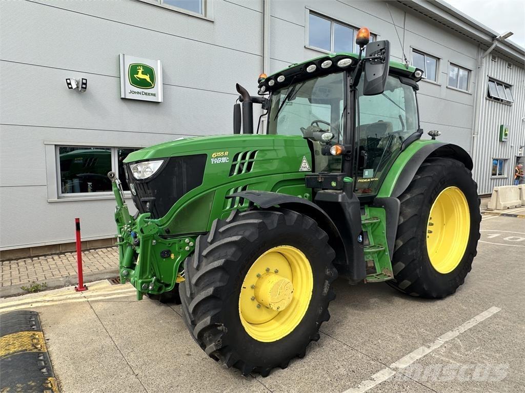 John Deere 6155R トラクター