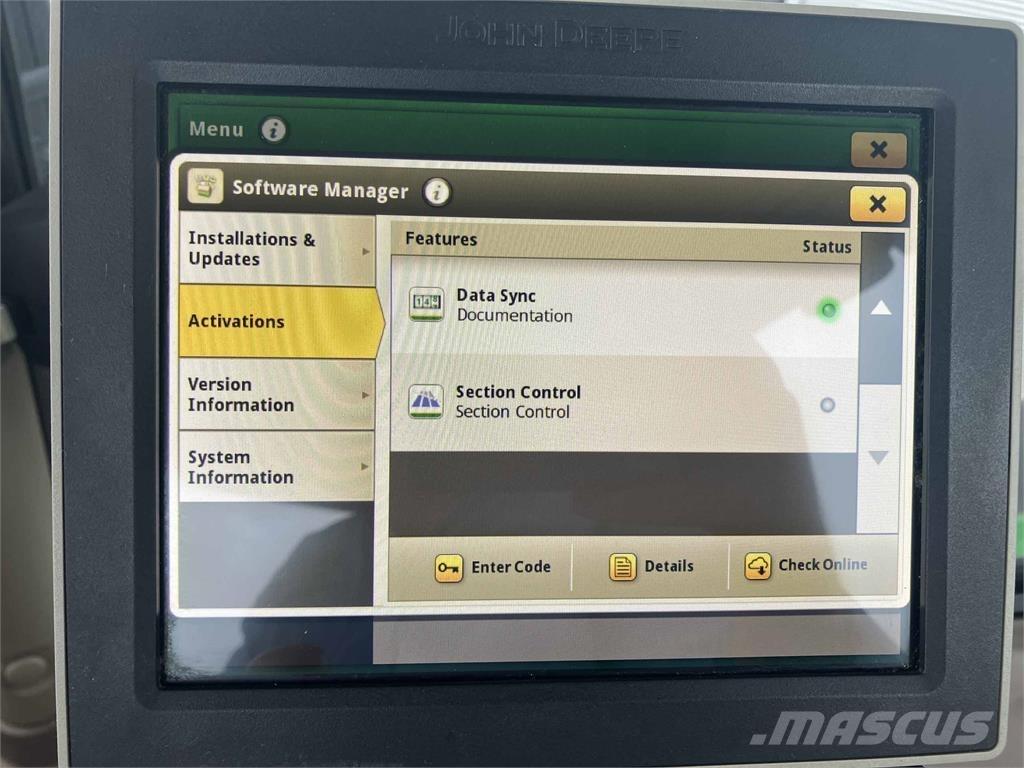 John Deere 6155R トラクター