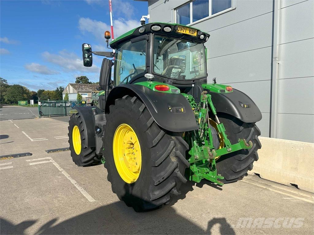 John Deere 6250R トラクター