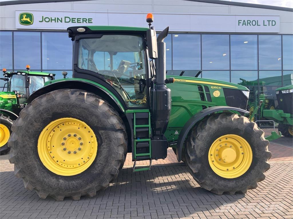 John Deere 6250R トラクター