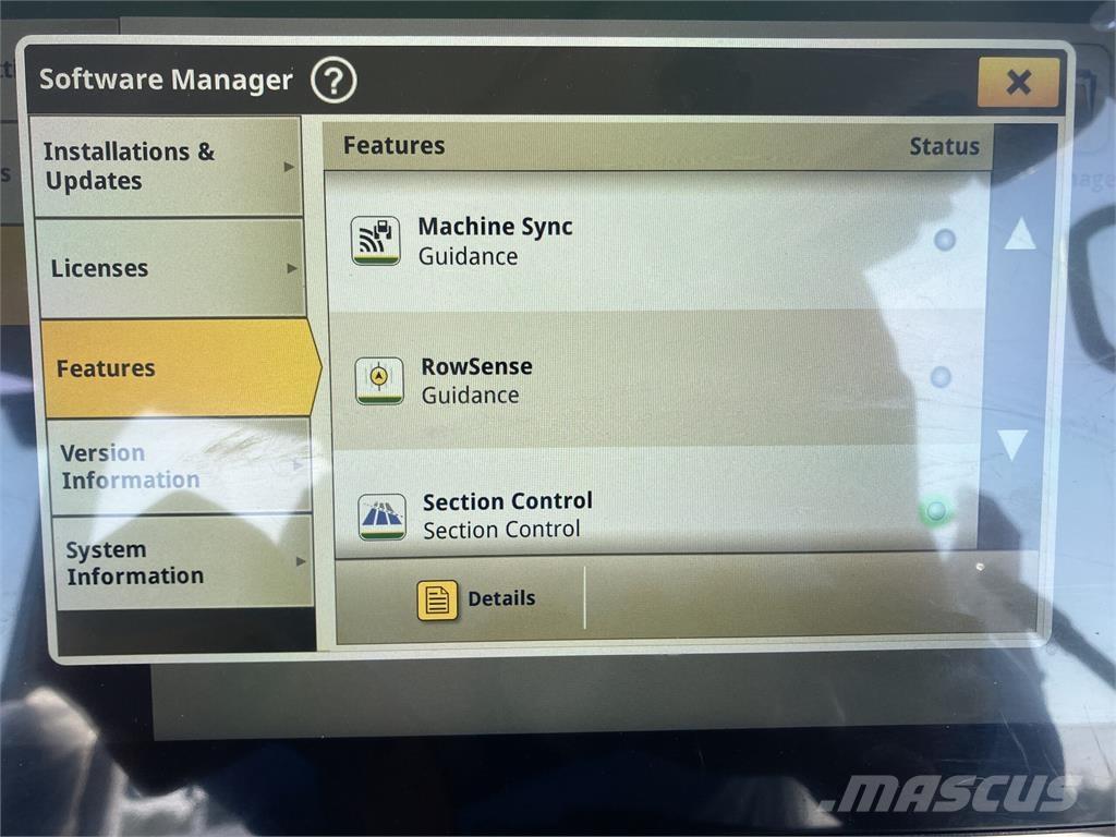 John Deere 6R 150 トラクター