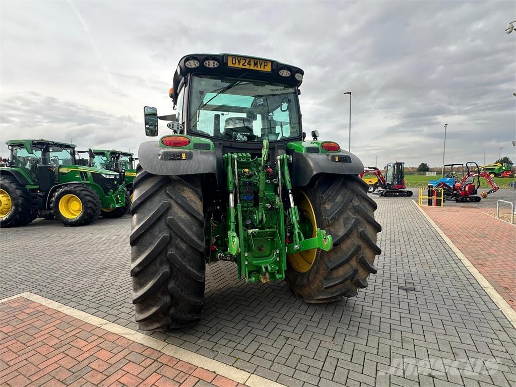 John Deere 6R 155 トラクター