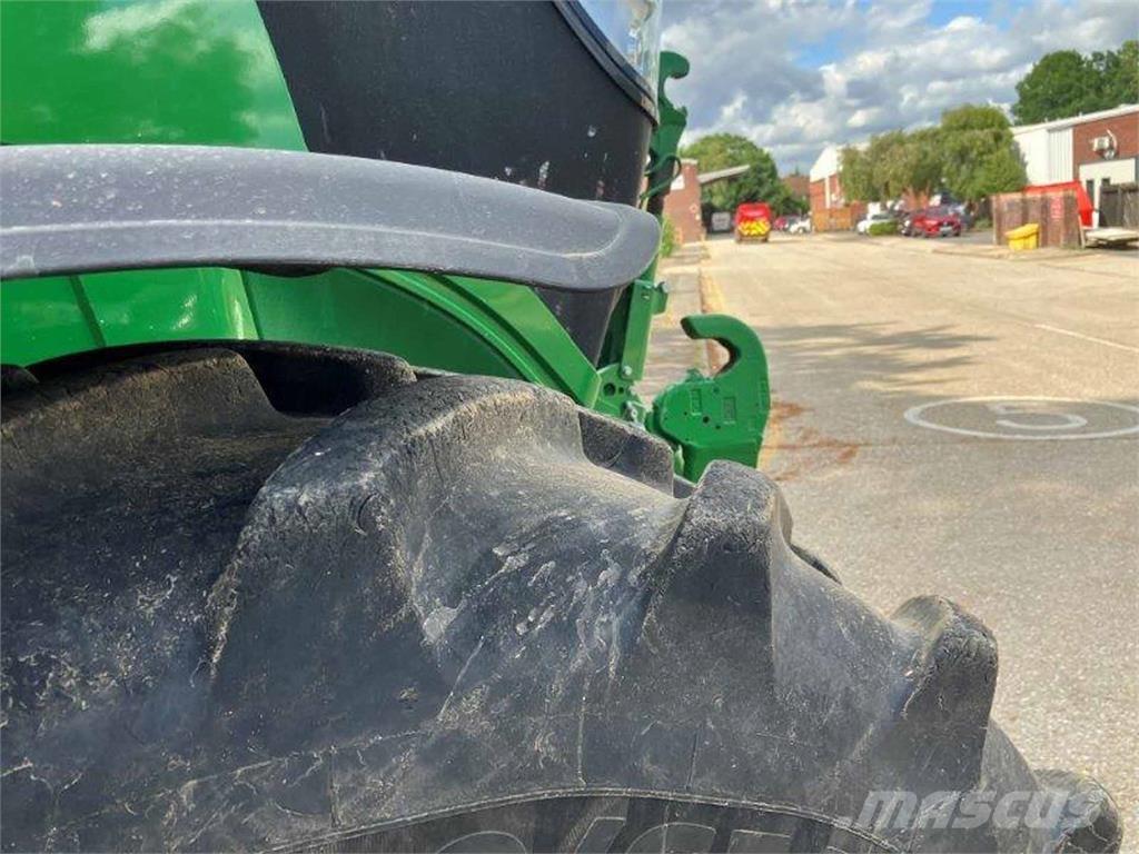 John Deere 6R 185 トラクター