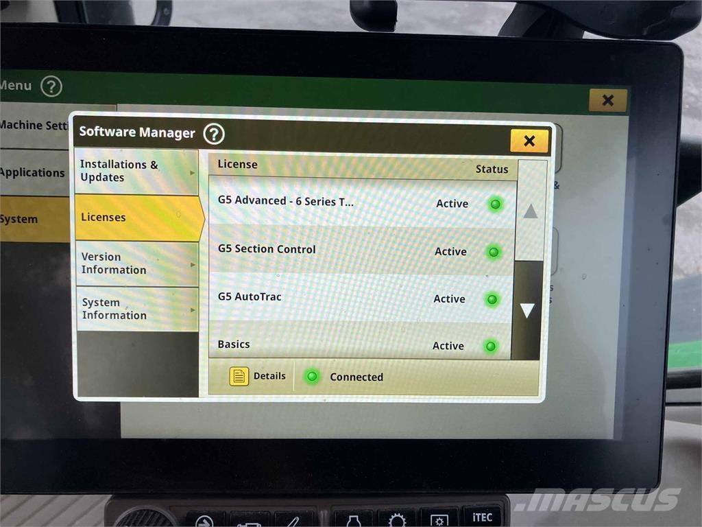 John Deere 6R 215 トラクター