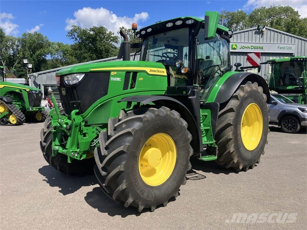 John Deere 6R 215 トラクター