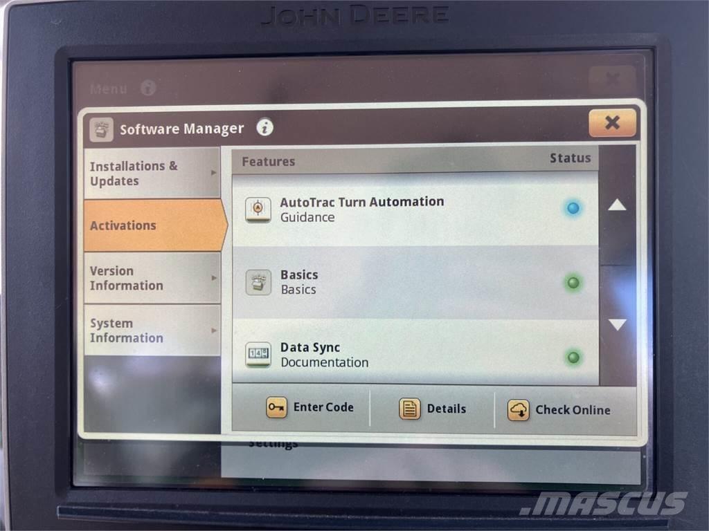 John Deere 6R 215 トラクター