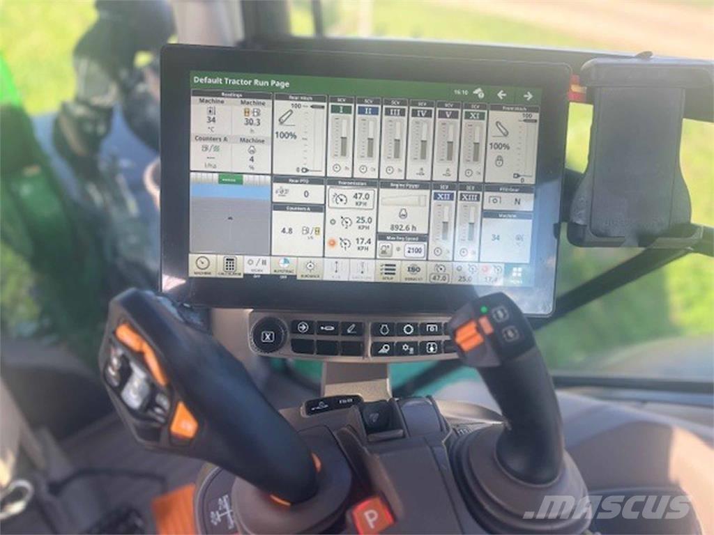 John Deere 6R 250 トラクター