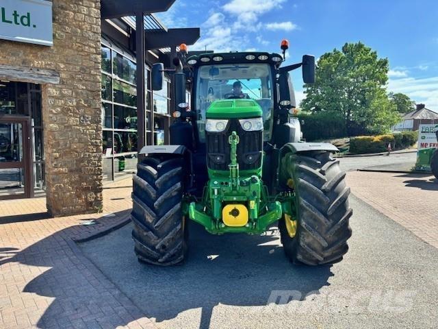John Deere 6R 250 トラクター